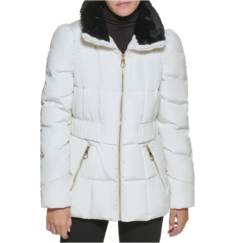 Guess Women's White Quilted Faux Fur Collar Puffer Jacket Size M NWT - Picture 5 of 10